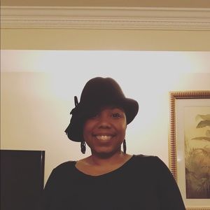 Meet your Posher, Clover